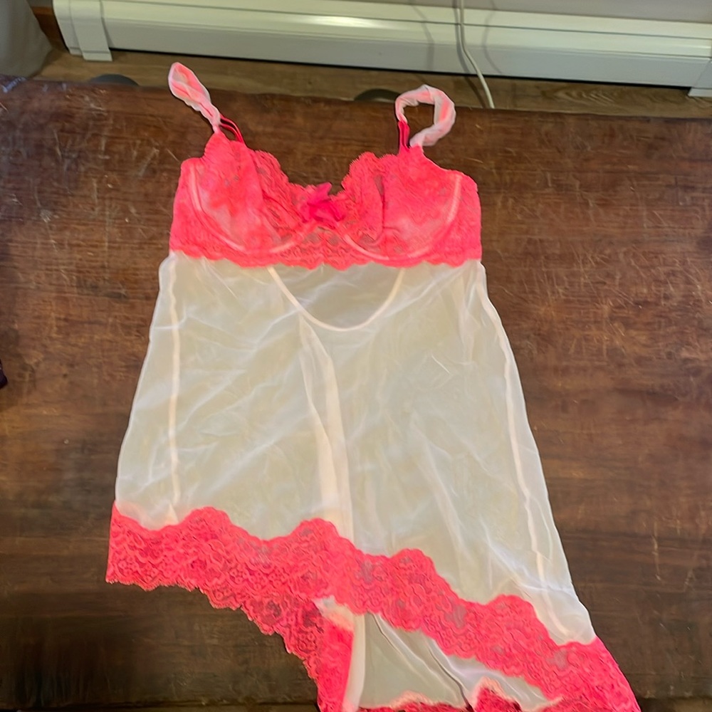 Victorias Secret slip